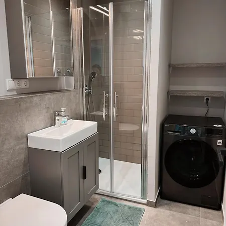 Luxurioese 3-zimmer Im Herzen Von Zwischen Koeln Und Bonn *