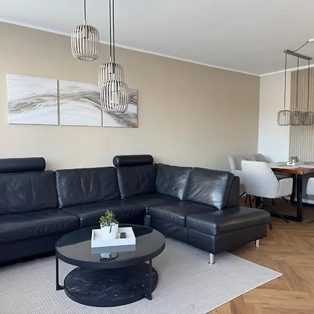 Apartment Luxurioese 3-zimmer Im Herzen Von Zwischen Koeln Und Bonn *