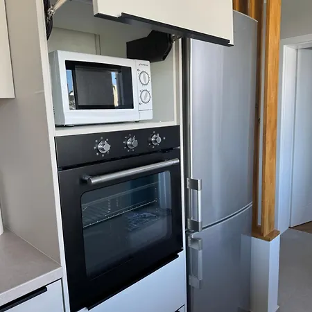Apartment Luxurioese 3-zimmer Im Herzen Von Zwischen Koeln Und Bonn