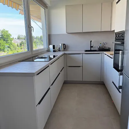 Luxurioese 3-zimmer Im Herzen Von Zwischen Koeln Und Bonn Apartment *