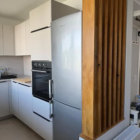 Luxurioese 3-zimmer Im Herzen Von Zwischen Koeln Und Bonn